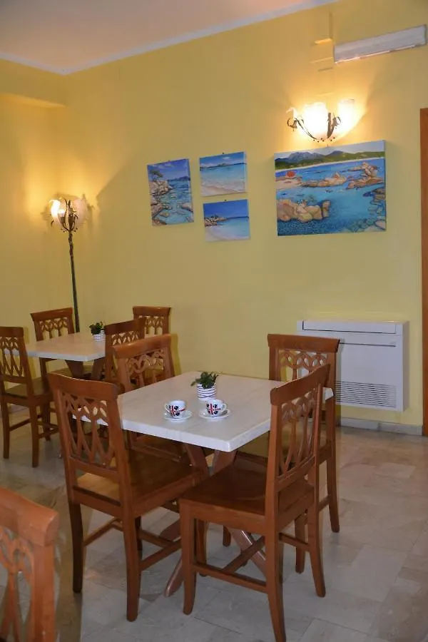 Hotel Citti Arzachena 3*,  Włochy