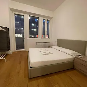 Farolfi Corso Di Porta Vittoria Apartamento Milán